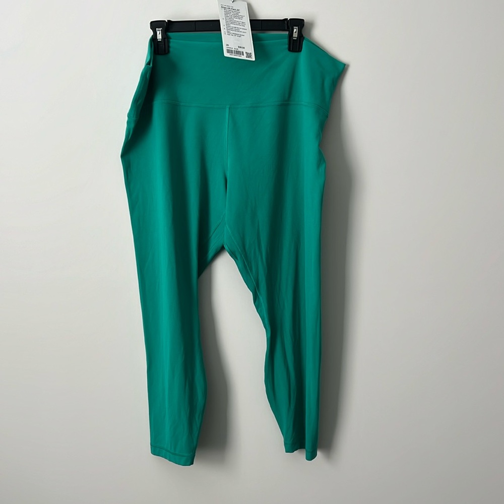 Lululemon Align High-Rise Pant 25” in Maldives Green